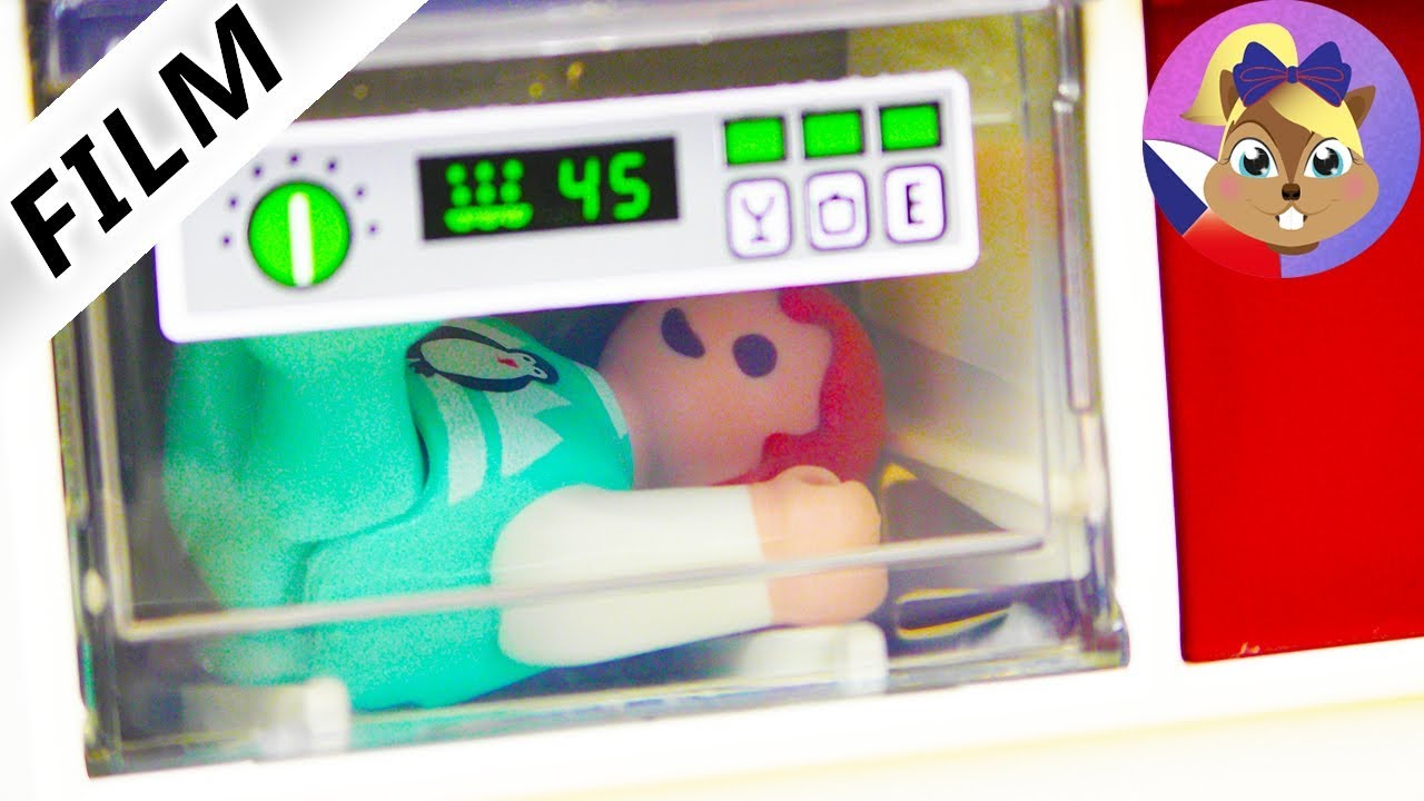 Playmobil příběh | Ema je schovaná v myčce! | Policejní zásah | Rodina Dvořákova