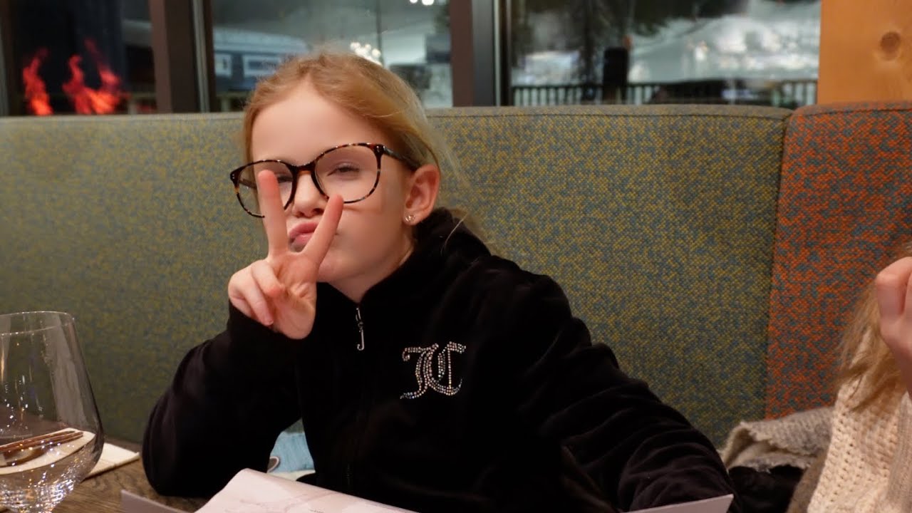 Chloe vill också ha glasögon - KLÄPPEN VLOGG
