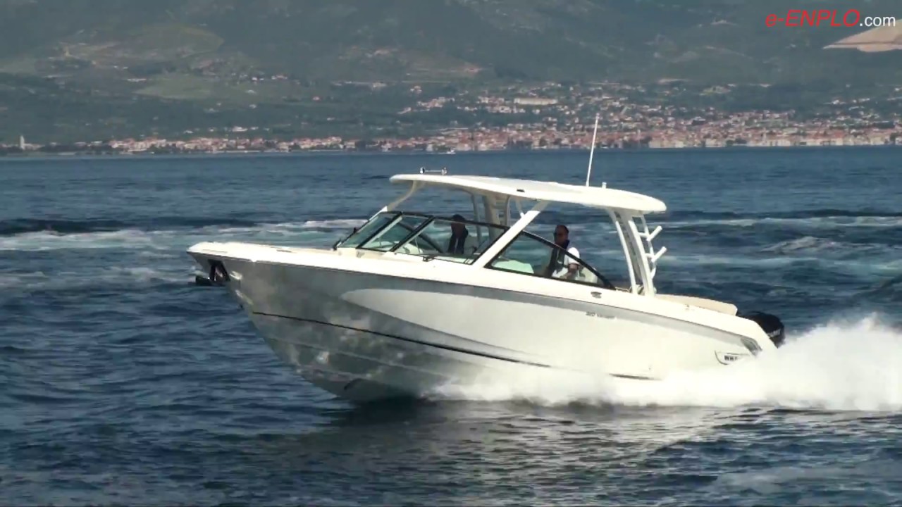 Boston Whaler 320 Vantage