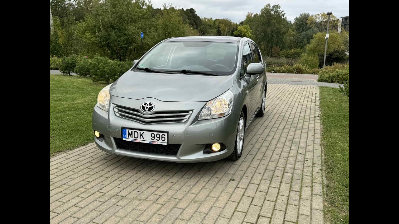 Toyota Verso  2.2 Diesel 110KW (2012) Interior, Exterior and Driving.