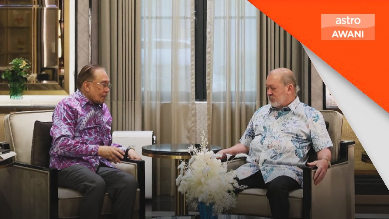 Agong terima menghadap PM, dipersembah hasil sidang kemuncak