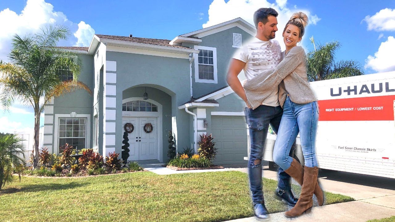 WE'RE MOVING--OLD HOUSE TOUR | LAURA BEVERLIN