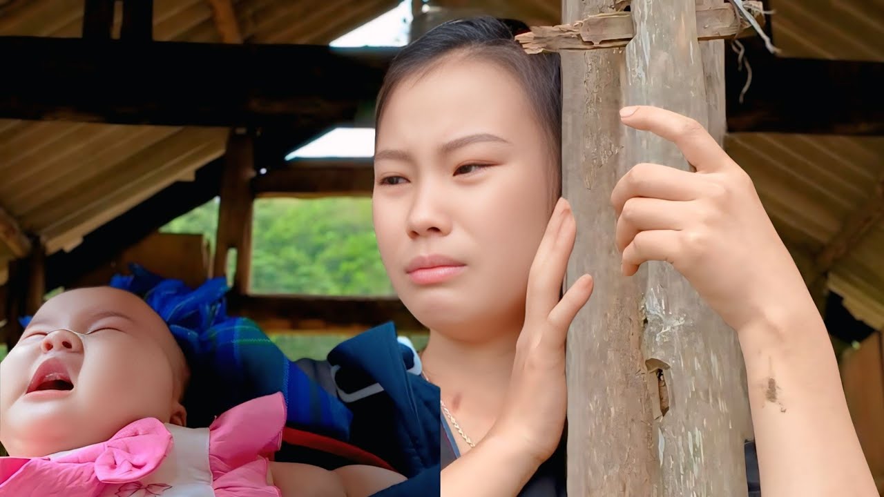 17-Year-Old Single Mom Faces Life Alone With Her Baby 💔 | Inspiring Story