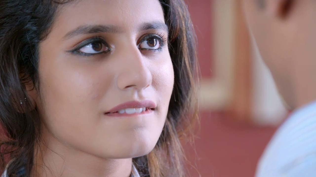 An Eternal Love | A School Love Story | English Dubbed Movie Romantic Scene between Priya and Roshan