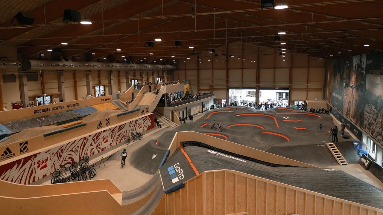 AREA 47 / Indoor-Bikepark Opening 2023