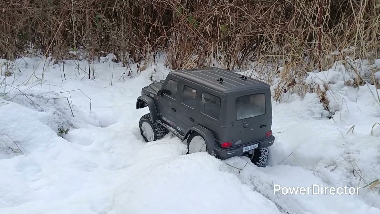 Crawlerspaß im Schnee mit Reely Free Men 2.0