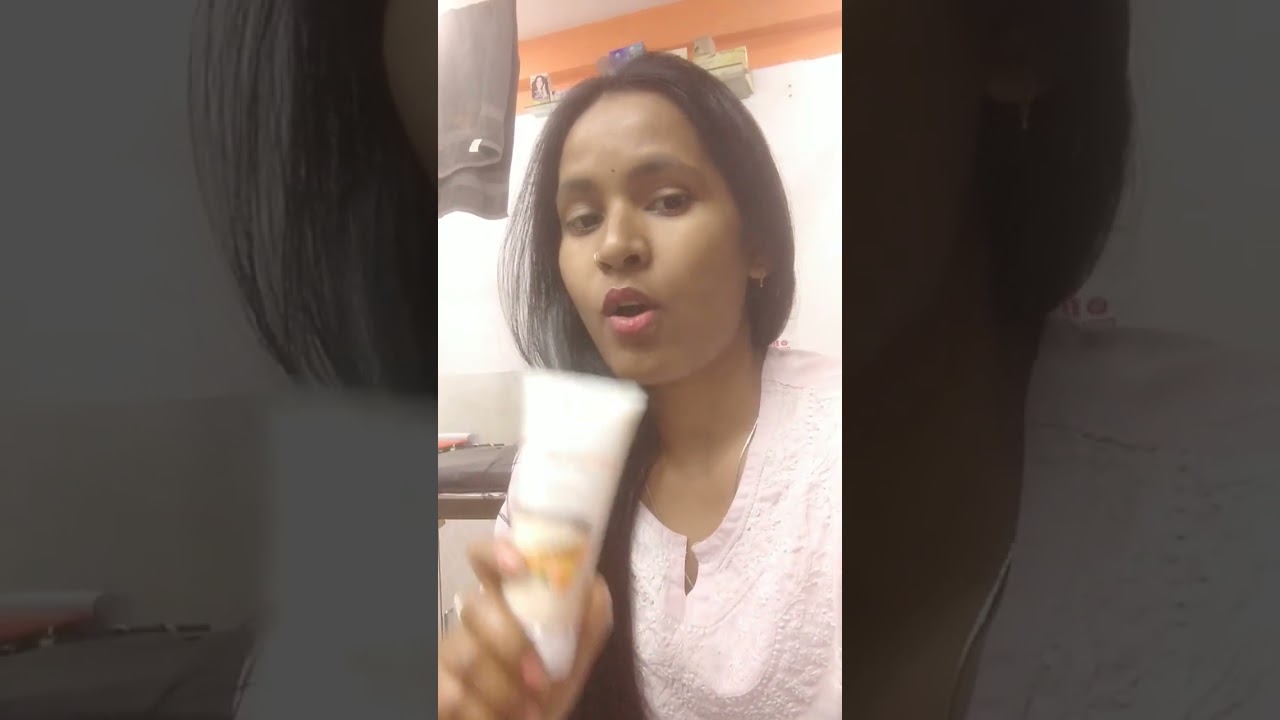 Balon ki sehat ke liye oil aur face ke blackheads aur dust ke liye papaya scrub💫🌟😝😘🥰