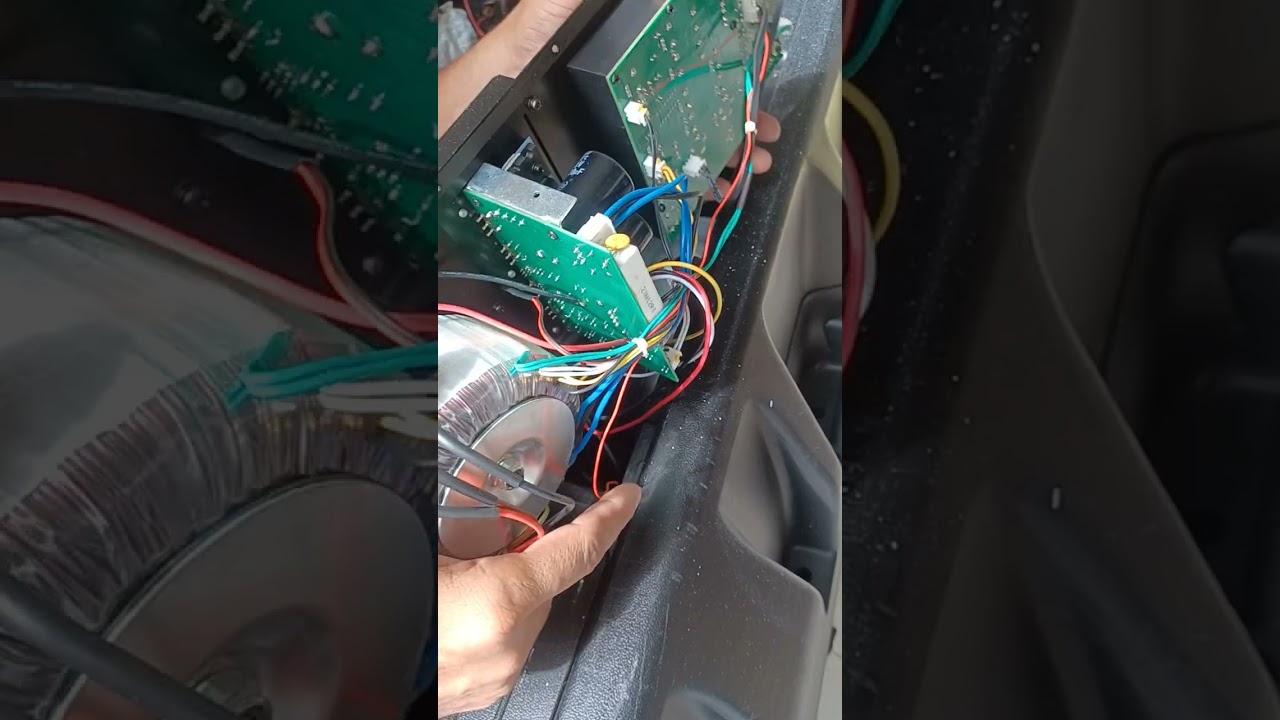 Como Reparar Bocina Amplificada Feur Modelo FU - PRO15500, 2X15 De 5000 Watt