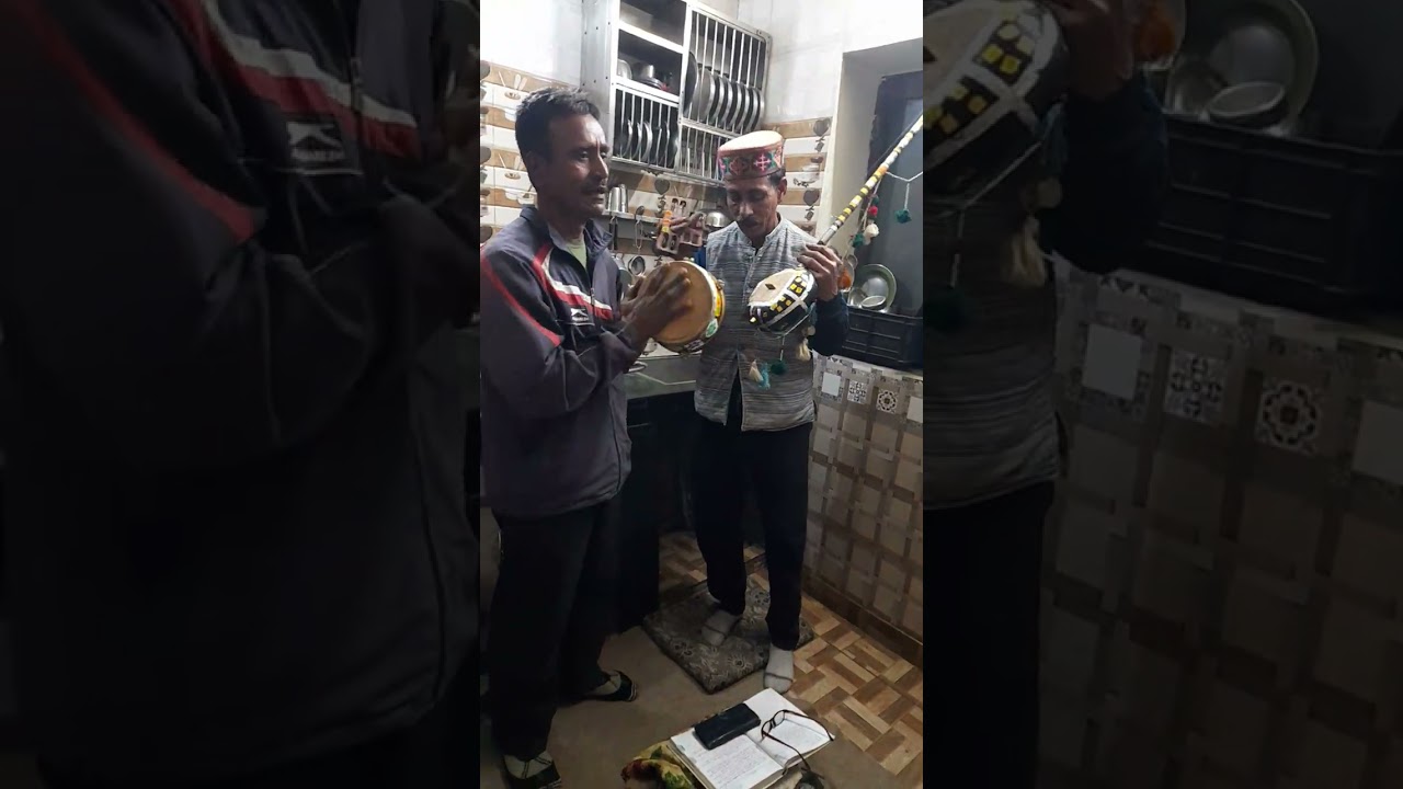 शादी की 33 वी सालगिरह पर l