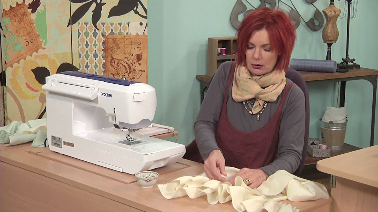 Tina Givens makes trendy retro pants inspired by yesterday’s bloomers on It’s Sew Easy (803-2)