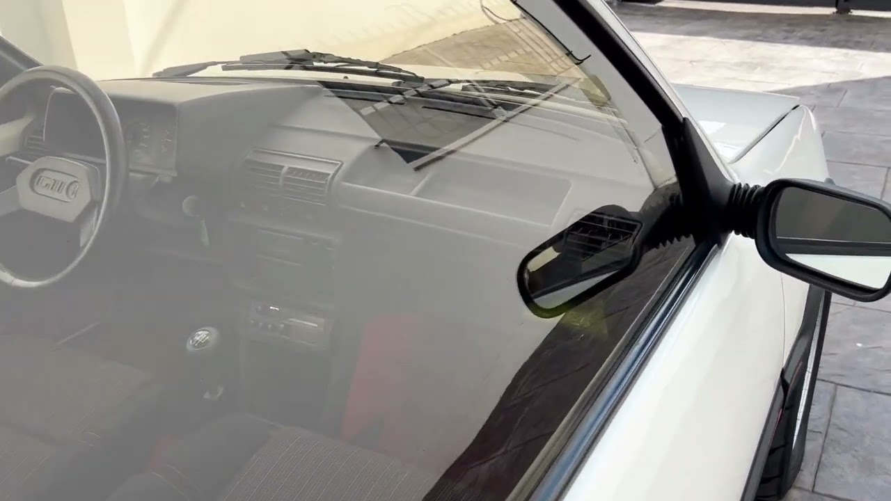 Peugeot 205 GTI 1.6 105 - 1985 Benzin.fr