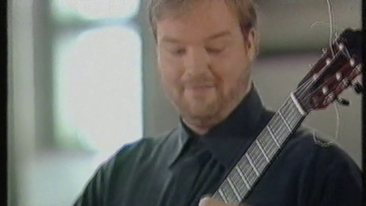 Timo Korhonen plays Heitor Villa Lobos: Choros nr  1 at Espoo Church in 1994