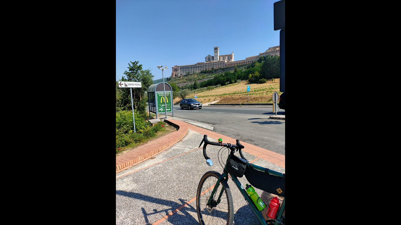 ciclovia Assisi Spoleto, treno più bici da Roma