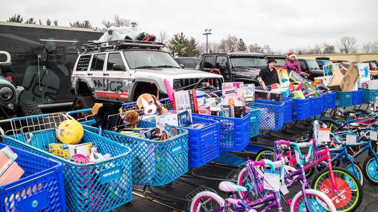 JCR Goes Toys for Tots Shopping | 2016