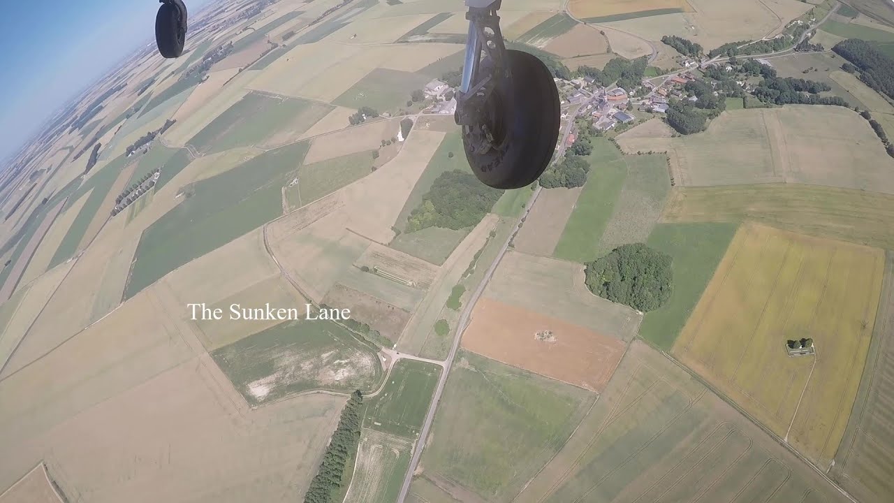 The Somme battlefields from the air - Serre to La Boisselle