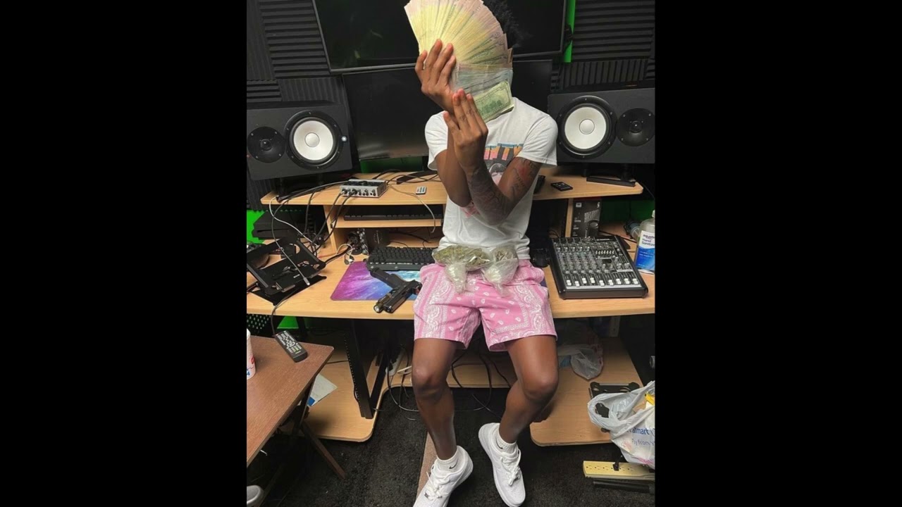 [FREE] BigXthaPlug X Splurge Sample Type Beat '' SICKO ''