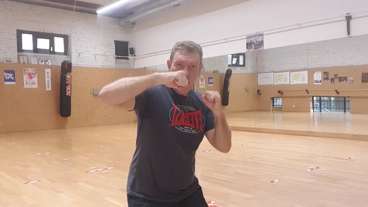 Boxe Française Débutants à la maison : cours en ligne du vendredi 06 novembre 2020