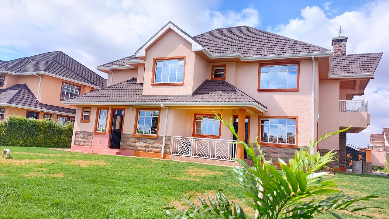 TOURING a $400,000 FOUR BEDROOM MAISONETTE ALONG KENYATTA ROAD | NAIROBI HOUSE HUNTING | KENYA 2022
