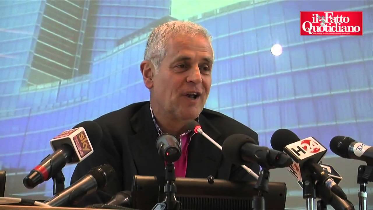 Formigoni indagato: 