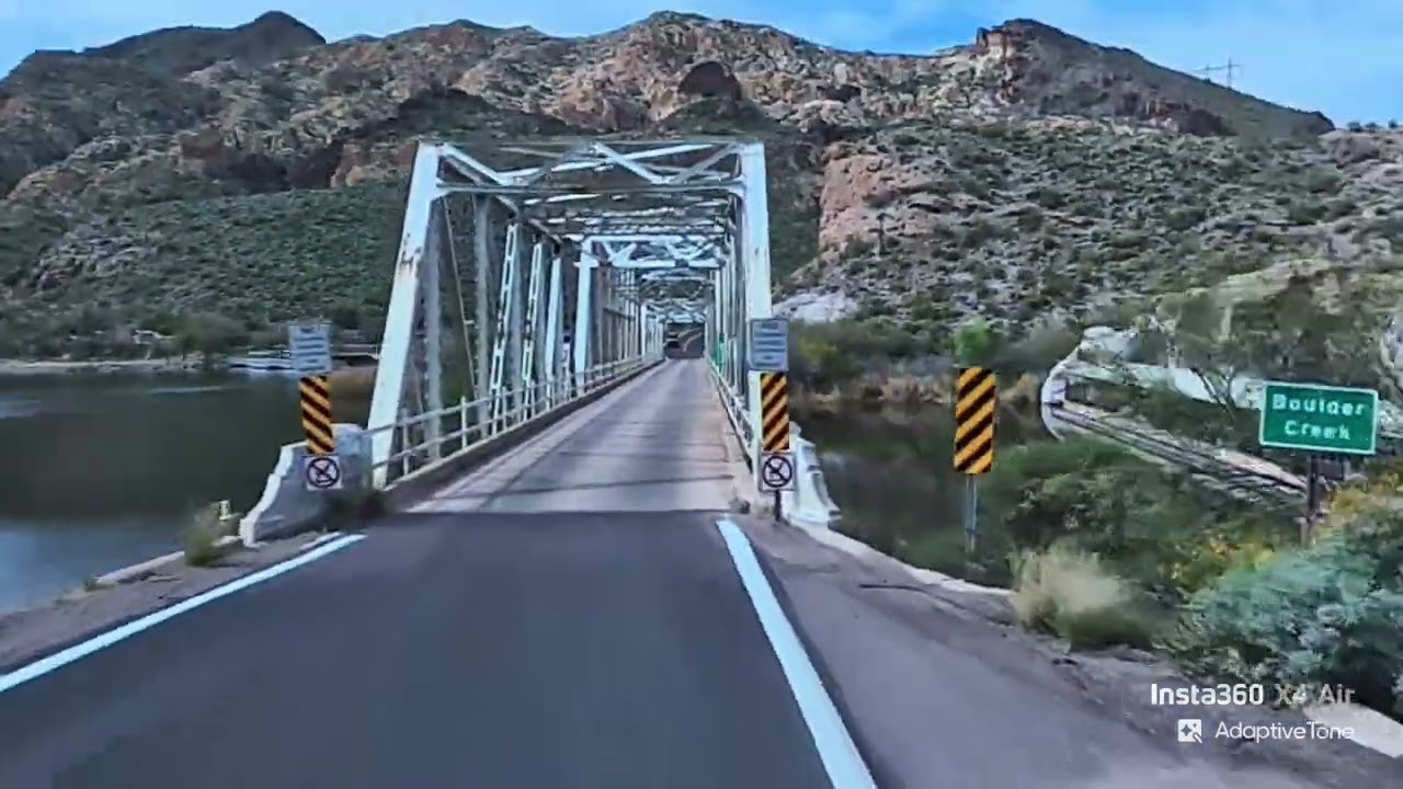 Apache trail from just outside Tortilla Flats 2x