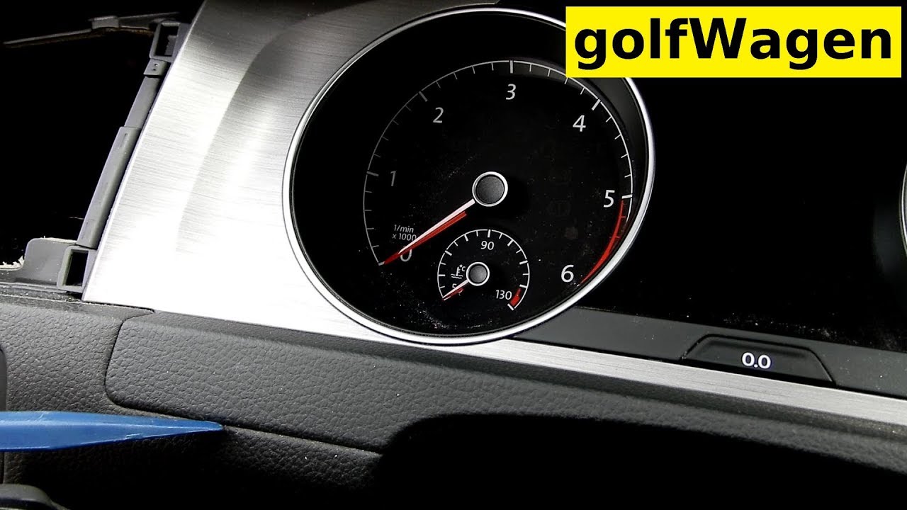 VW Golf 7 instrument cluster removal