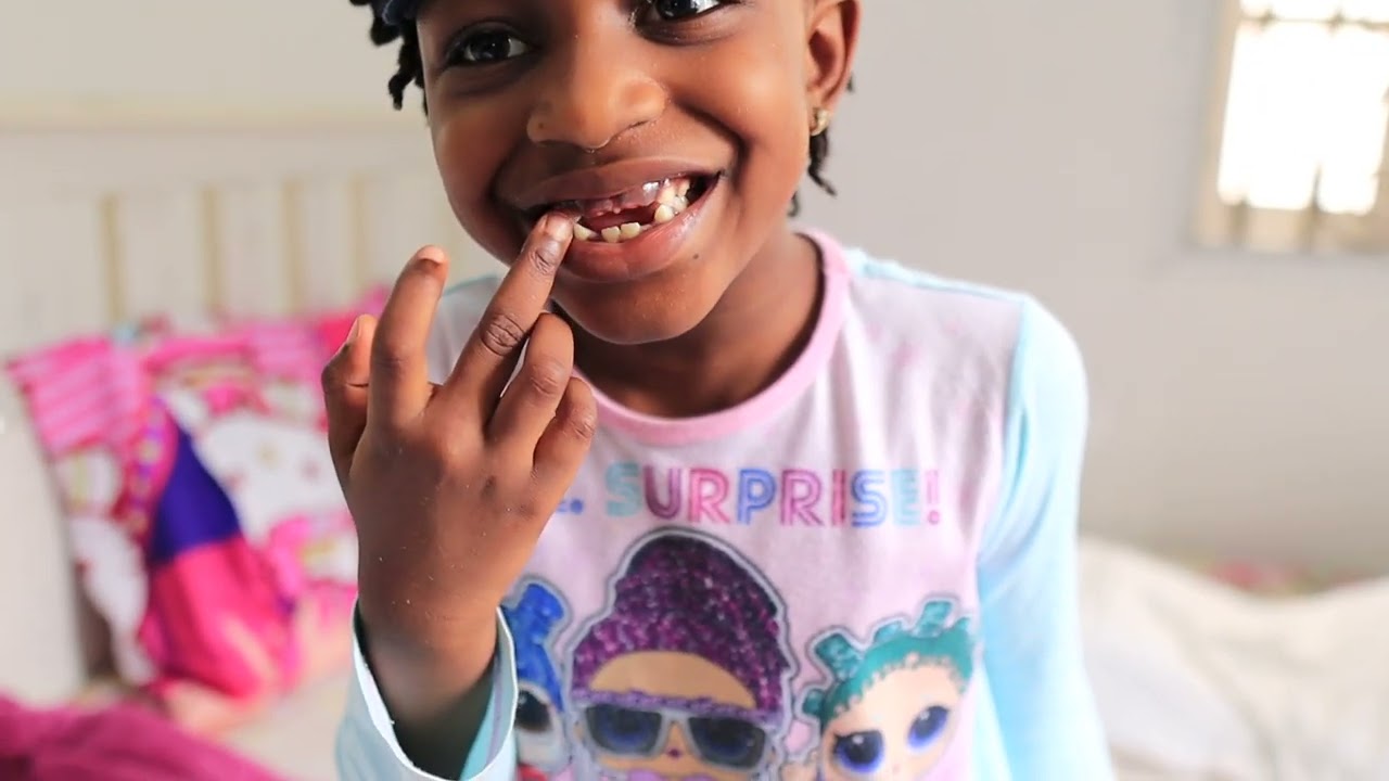 The doctor said her teeth will NEVER come out! 😳 | Weekend Vlog