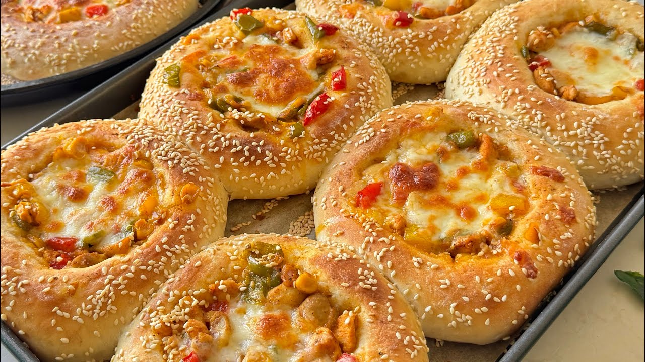 أطيب فطاير فاهيتا ممكن تجرّبوها 😍 بصدرين دجاج فقط كمية وفيرة تكفي العيلة و بالعجينة السحرية