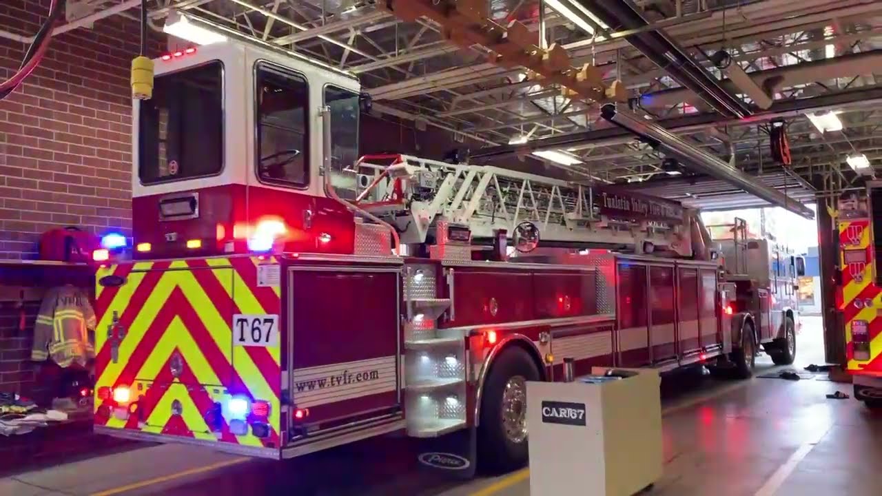 TVF&R Truck 67 Responding (Inside Station 67!)