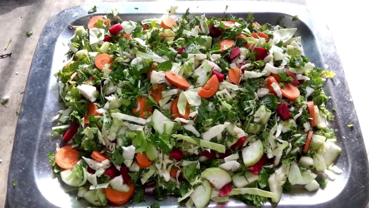 Healthy Vegetables Soft Food for Birds
