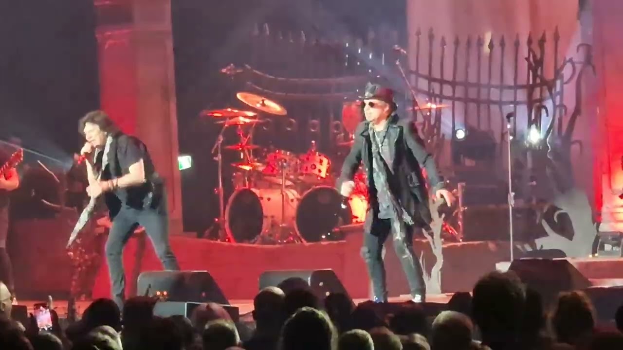 Avantasia - What 's left on me @avantasiaofficial