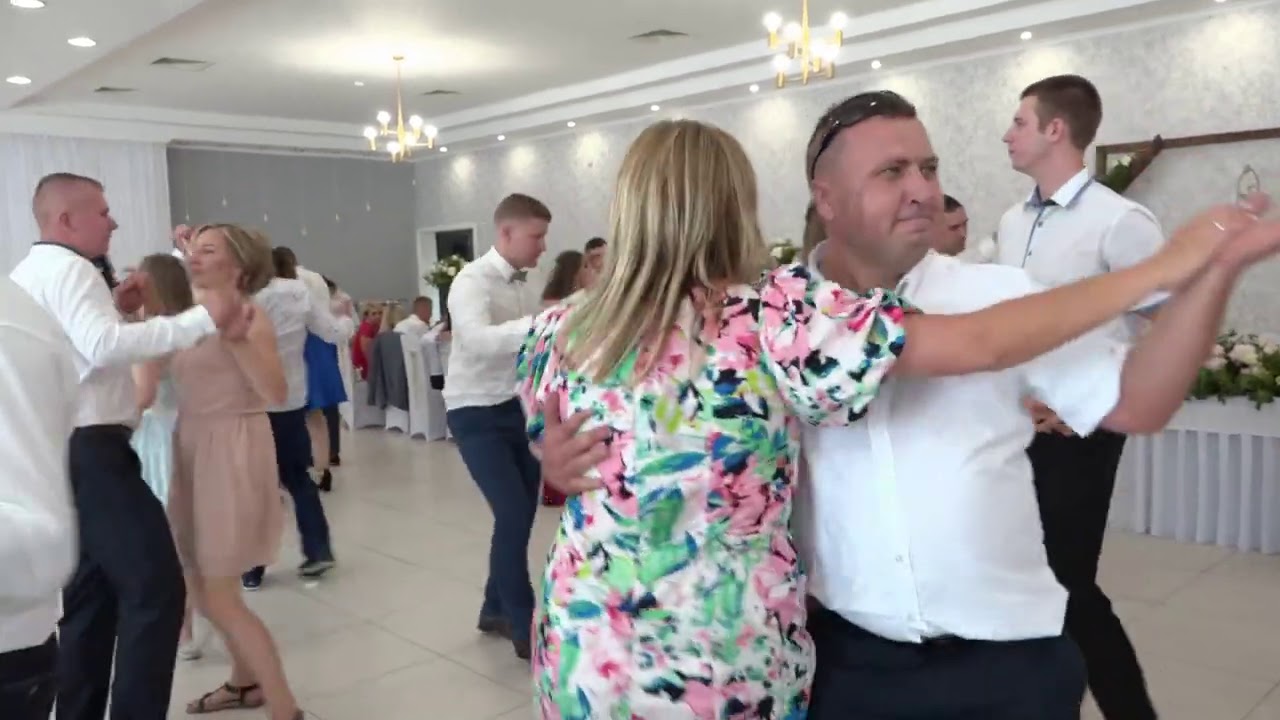 AM - HIT Wesela