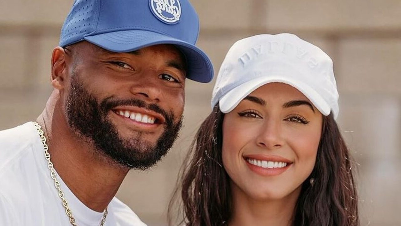 NFL Player Dak Prescott's Girlfriend LEAVES A Month Before Wedding After BIG ARGUMENT! Why Now?