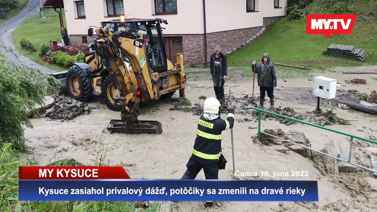 Čadca 16. jún 2022: Kysuce zasiahol prívalový dážď, potôčiky sa zmenili na dravé rieky.