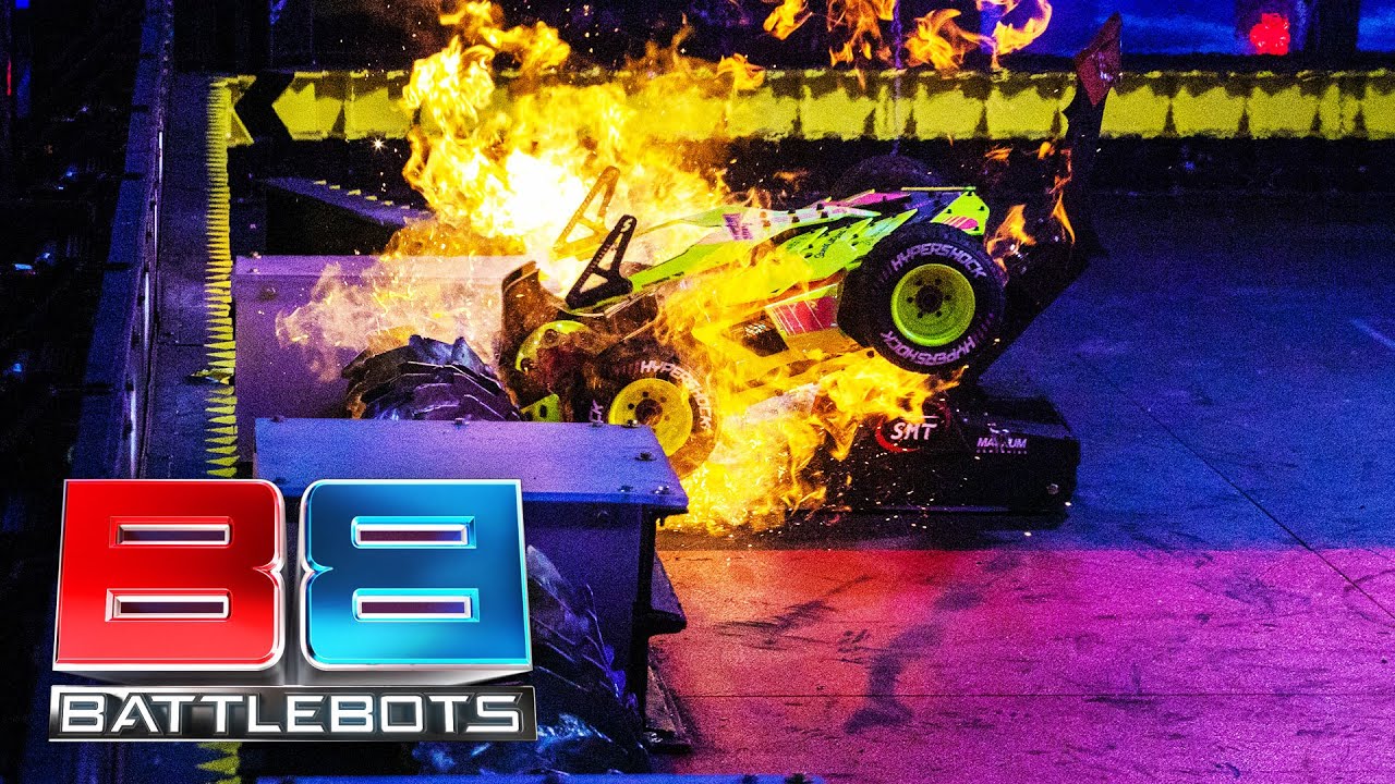 FIRE OR SPINNING BLADE: WHO WILL WIN? | Gruff vs Hypershock | BattleBots