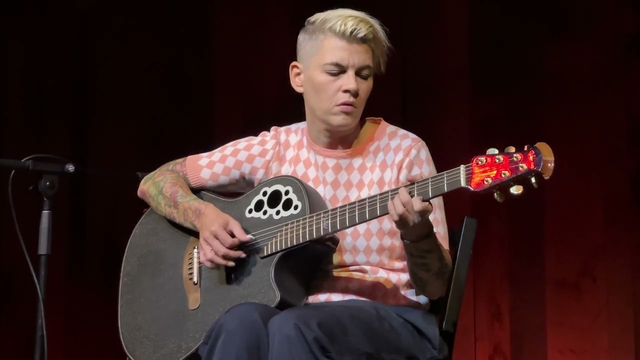 22/26 Kaki King - Doing the Wrong Thing 🖤 @ The 04 Center, Austin, TX 08/23/25