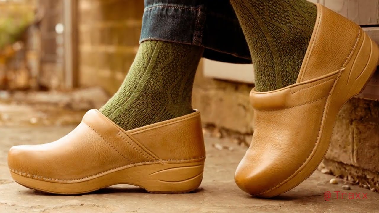 Why Everyone&rsquo;s Talking About Dansko 2.0 Clogs