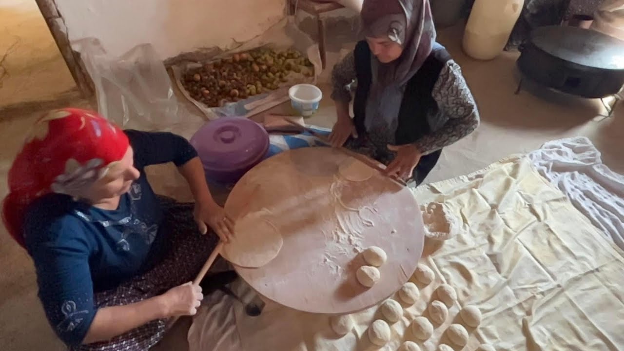 Kaygan Üzerinde Yağlı Gömbe Yaptık #tokat #günçalıköyü #dinar #köydehayatvar #çalbaba #kültür #doğa
