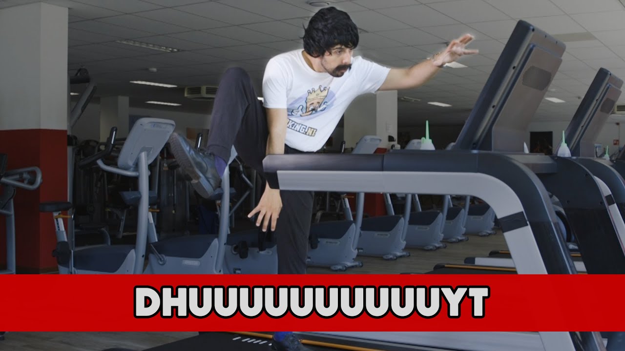 MAHMUT OP DE LOOPBAND | Mertabi Sketch