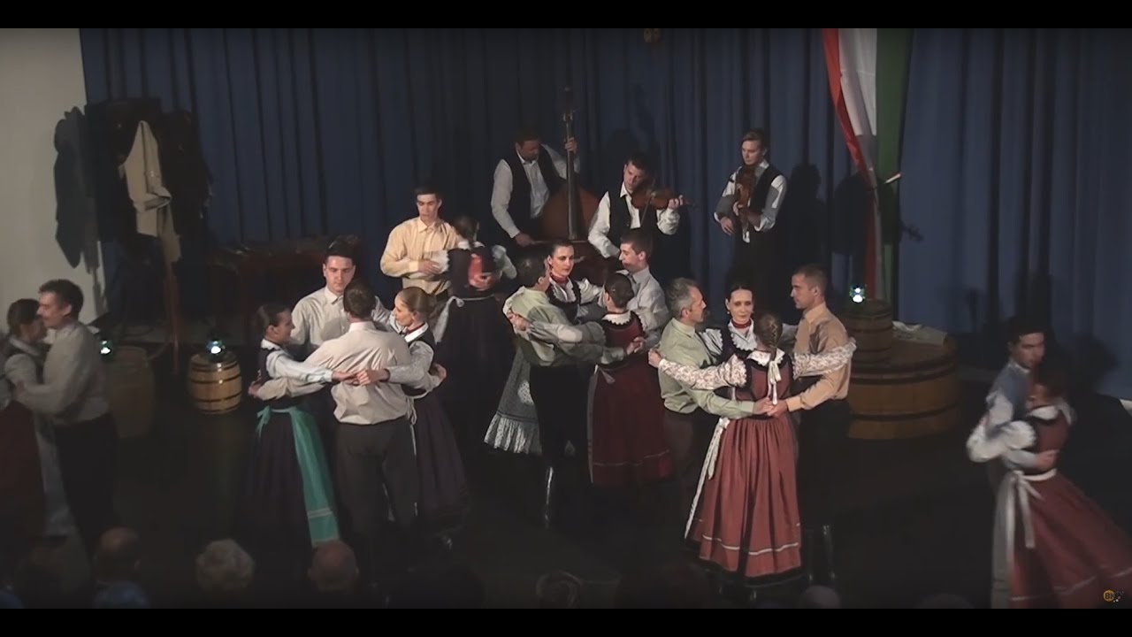 A Hargita Nemzeti Székely Népi Együttes műsora Budakeszin