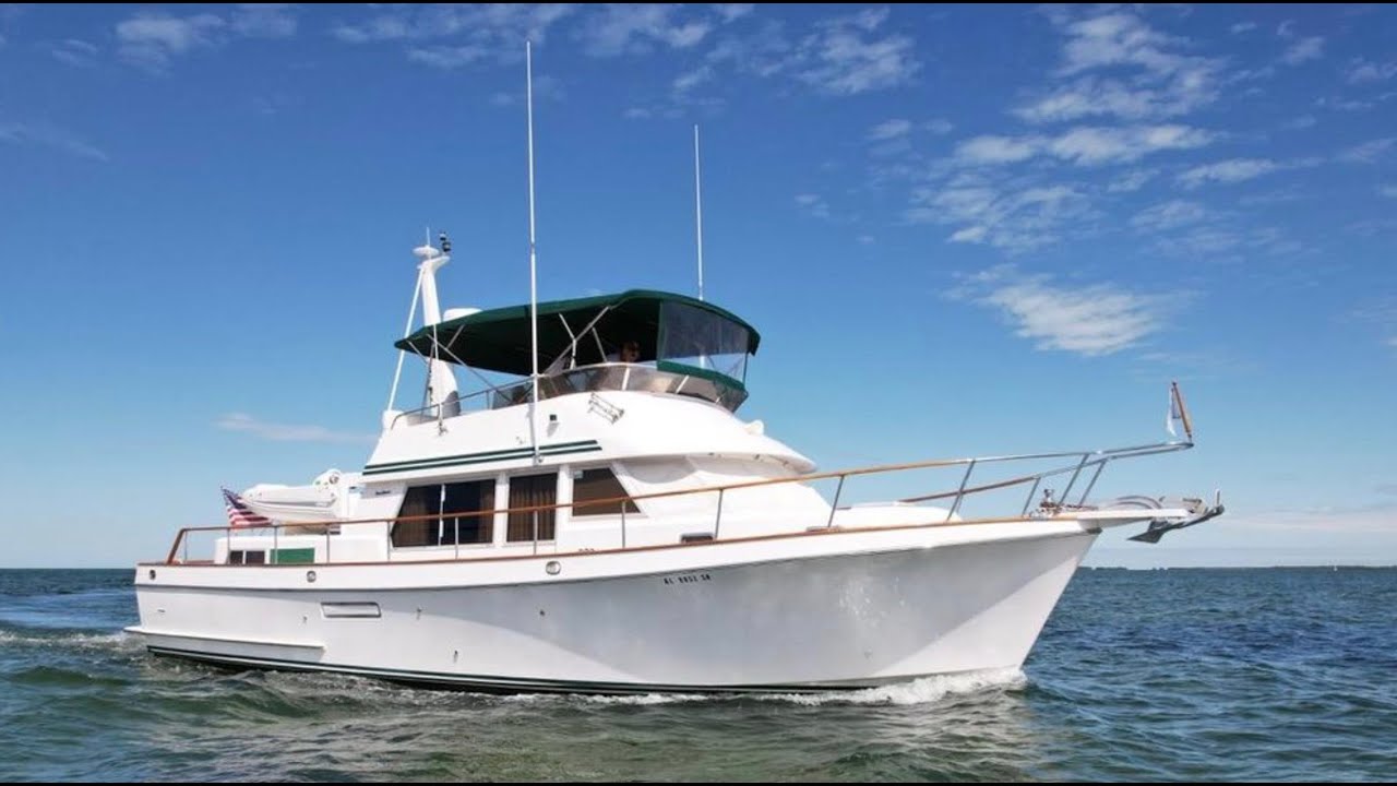 1991 Ocean Alexander 456 Classicco «Knot Yet» – вневременной роскошный яхт-тур по Большому кольцу