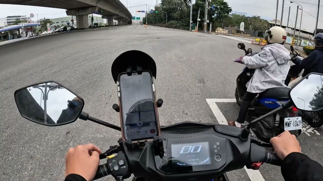 【騎車環島】6天的旅程 | 3個人騎機車 | POV | 台南出發