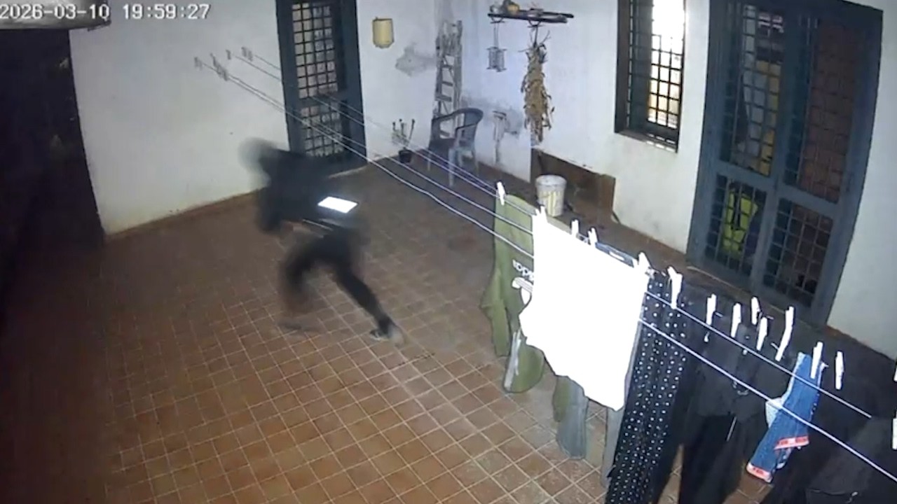 Bande in azione nelle frazioni, ad Aiello si vive blindati in casa