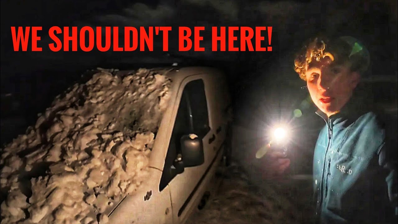 Stealth Camping In A Ski Resort... This Was Risky