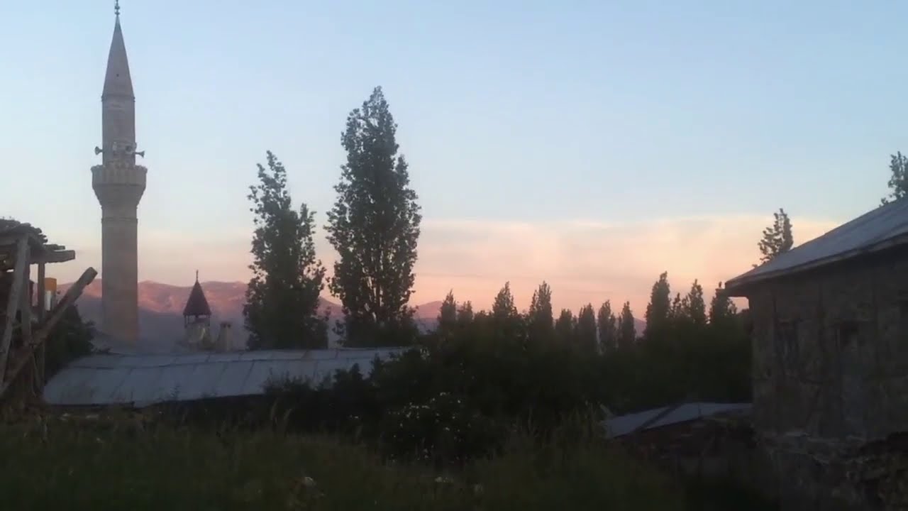 Bir iftar vakti köy