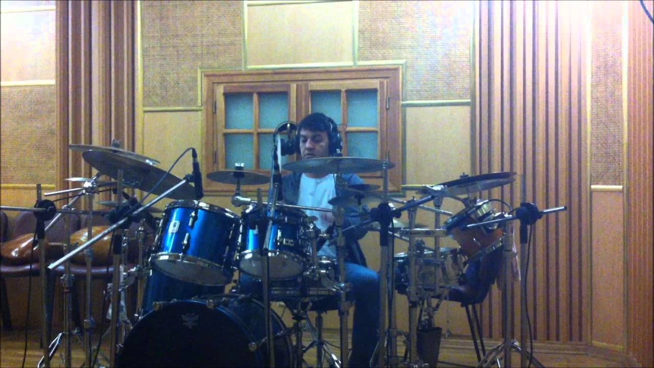 B&uuml;lent Ay &Ccedil;alışma