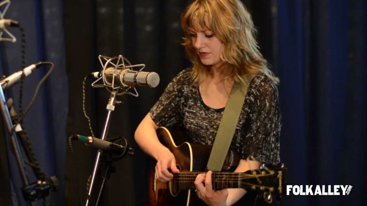 Folk Alley Sessions: Anaïs Mitchell & Jefferson Hamer - 