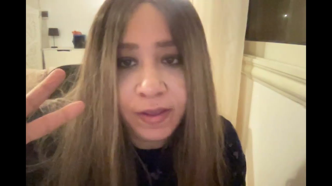 برج الميزان من 1ل7 نوفمبر حطيت مشاعرك وطيبتك فى قلبك وهو بيدور على مقتتح قلبك #برج_الميزان #تاروت  