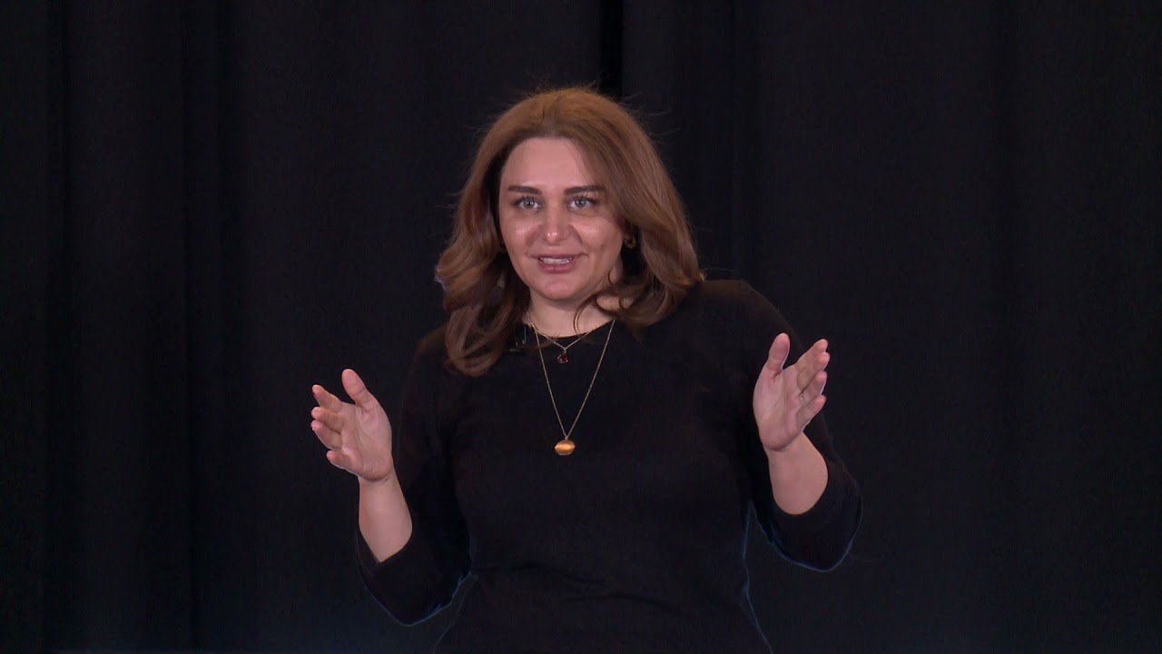 Uğurlu təhsilin sirri hekayələrdədir | Lala Orucova | TEDxAzerbaijanBritishCollege