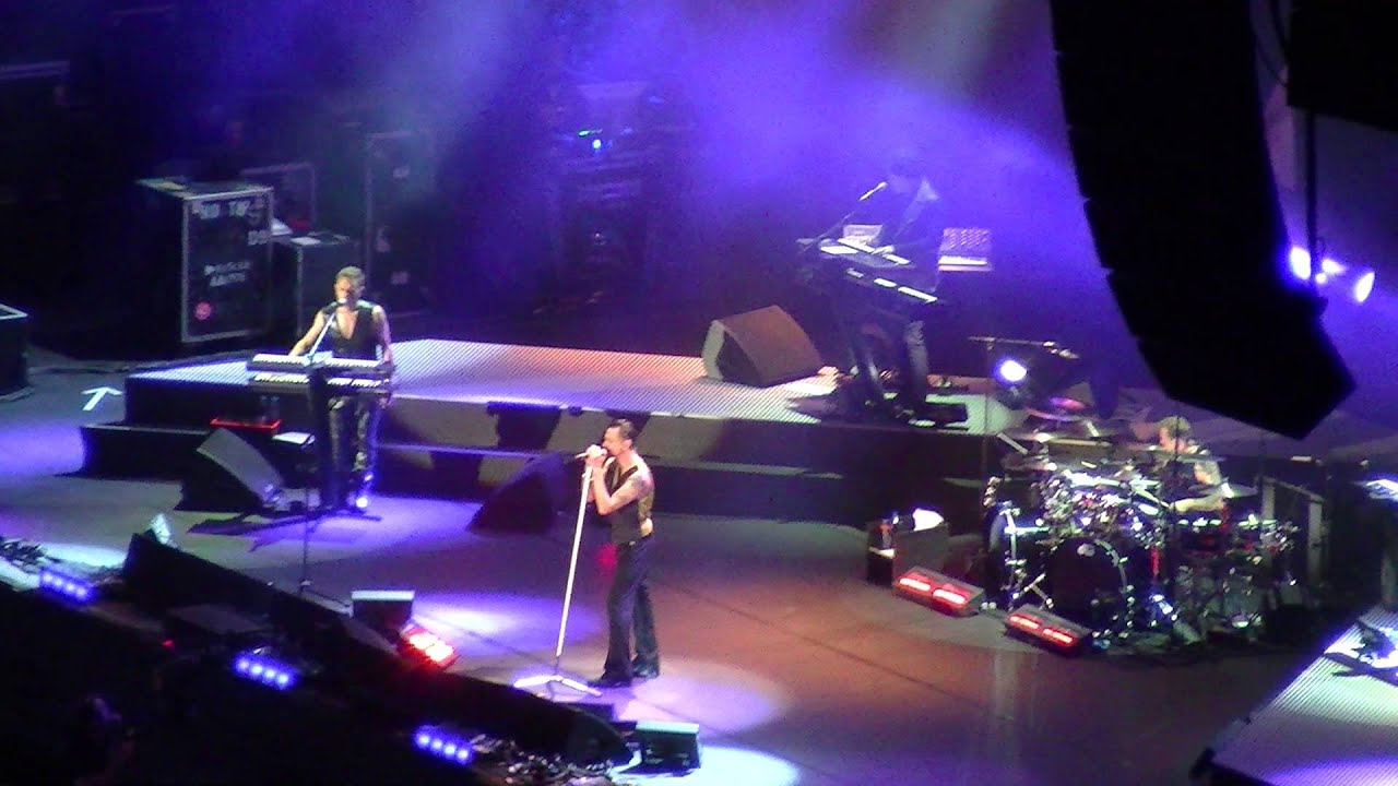 Depeche Mode - Black Celebration + Policy of Truth (live) @ Stadion Narodowy, Warszawa, 25.07.2013