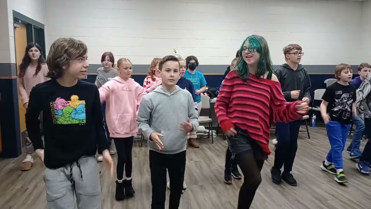 I'm Late- Neon Cast